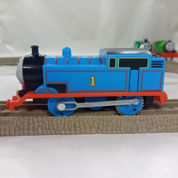Thomas the Tank Engine Trackmaster Motorized Train 2013 Gullane - Picture 6 of 6